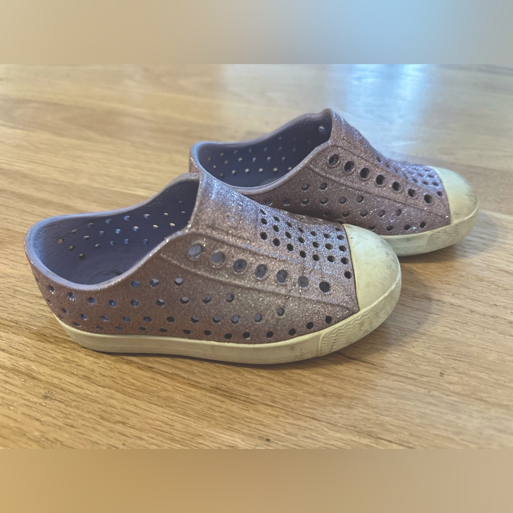 Purple sparkly natives in toddler size 8